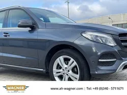 Tenoritgrau metalliclack (metallic) Gebraucht 2016 Mercedes GLE350 SUV | 18.000 € (Fairer Preis)