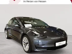 Grau Gebraucht 2021 Tesla Model 3 Limousine | 21.589 € (Superpreis)