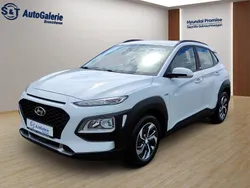 Chalk white Gebraucht 2020 Hyundai Kona Trend SUV | 16.490 € (Guter Preis)