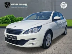 Weiß Gebraucht 2017 Peugeot 308 Limousine | 9.000 € (Fairer Preis)
