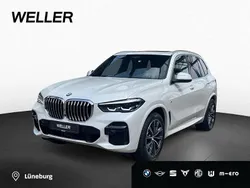 Mineralweiß (weiß) Gebraucht 2023 BMW X5 M Sport SUV | 66.666 € (Guter Preis)