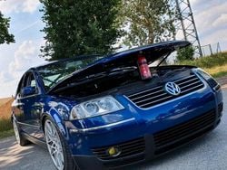 Blau Gebraucht 2002 VW Passat Limousine | 5.500 €