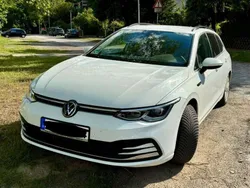 Weiß Gebraucht 2021 VW Golf VIII Style Kombi | 20.900 € (Superpreis)
