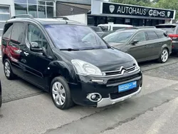Schwarz Gebraucht 2014 Citroën Berlingo SELECTION Van / Kleinbus | 4.990 € (Guter Preis)