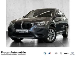 Grau Gebraucht 2022 BMW X1 Advantage SUV | 27.390 € (Fairer Preis)