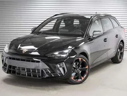 Midnight black metallic (0e) Neu 2025 Cupra Leon Kombi | 32.491 € (Superpreis)