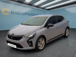 Grau Gebraucht 2025 Renault Clio V Kleinwagen | 19.499 € (Guter Preis)