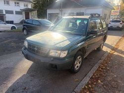Grün Gebraucht 1999 Subaru Forester SUV | 500 € (Superpreis)