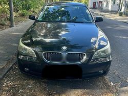 Schwarz Gebraucht 2005 BMW 523 Basis Limousine | 5.500 €