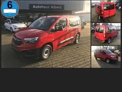 Rot Gebraucht 2022 Opel Combo Edition Van / Kleinbus | 18.585 € (Fairer Preis)