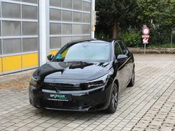 Schwarz Gebraucht 2024 Opel Corsa Limousine | 18.990 € (Fairer Preis)