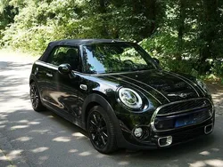 Schwarz Gebraucht 2017 Mini Cooper S Kleinwagen | 22.900 €