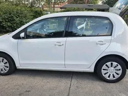 Weiß Gebraucht 2018 VW up! Kleinwagen | 5.990 € (Fairer Preis)
