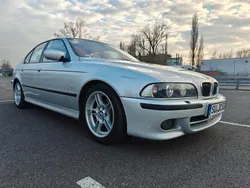 Silber Gebraucht 2002 BMW 530 M Sport Limousine | 14.500 €