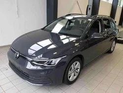 Uranograu Gebraucht 2021 VW Golf VIII Life Kombi | 19.440 € (Guter Preis)