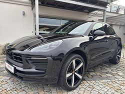Deep black Gebraucht 2023 Porsche Macan SUV | 67.950 € (Fairer Preis)