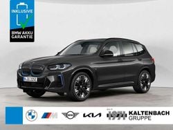 Grau Gebraucht 2022 BMW iX3 Impressive SUV | 37.890 € (Guter Preis)