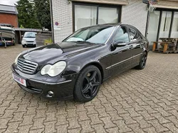 Schwarz Gebraucht 2006 Mercedes C350 Elegance Limousine | 7.770 € (Fairer Preis)