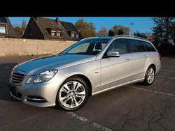 Silber Gebraucht 2011 Mercedes E200 Avantgarde Kombi | 9.400 € (Guter Preis)