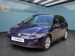 Blau Gebraucht 2021 VW Golf VIII Kleinwagen | 19.099 € (Fairer Preis)