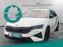 Candyweiss Gebraucht 2025 Skoda Octavia RS Kombi | 37.470 € (Superpreis)