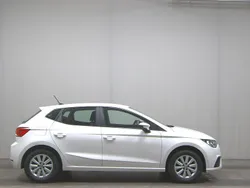 Candy weiss Gebraucht 2021 Seat Ibiza Style Limousine | 10.680 € (Guter Preis)