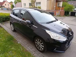 Schwarz Gebraucht 2015 Ford B-MAX SYNC Edition Van / Kleinbus | 6.499 € (Fairer Preis)