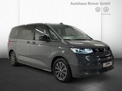 Grau Gebraucht 2024 VW Multivan Van | 50.950 € (Fairer Preis)