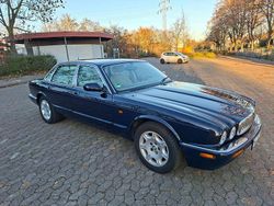 Blau Gebraucht 1998 Jaguar XJ8 Sovereign Limousine | 11.800 € (Fairer Preis)