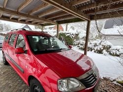 Rot Gebraucht 2009 Dacia Logan MCV Kombi | 1.700 € (Guter Preis)