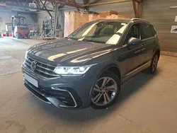 Grau Gebraucht 2022 VW Tiguan R-line SUV | 27.370 € (Etwas zu teuer)