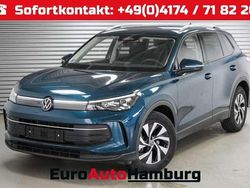 Blau Gebraucht 2025 VW Tiguan SUV | 35.590 € (Fairer Preis)