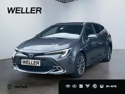 Grau Gebraucht 2023 Toyota Corolla Team Kombi | 27.749 € (Fairer Preis)