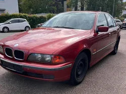 Rot Gebraucht 1999 BMW 520 Limousine | 1.650 € (Superpreis)