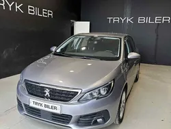 Grau Gebraucht 2019 Peugeot 308 Style Limousine | 5.800 € (Superpreis)