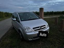 Silber Gebraucht 2005 Opel Meriva Van / Kleinbus | 1.400 € (Fairer Preis)