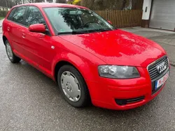 Rot Gebraucht 2006 Audi A3 Sportback Attraction Limousine | 1.999 € (Superpreis)