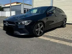 Schwarz Gebraucht 2021 Mercedes CLA200 Kombi | 25.900 € (Guter Preis)
