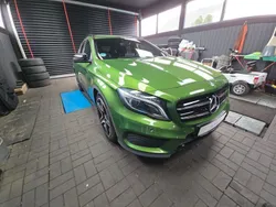 Grün Gebraucht 2016 Mercedes GLA200 AMG SUV | 18.990 € (Etwas zu teuer)