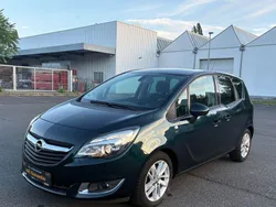 Grün Gebraucht 2016 Opel Meriva drive Van / Kleinbus | 7.190 € (Guter Preis)