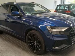 Blau Gebraucht 2022 Audi Q8 S-line plus SUV | 64.890 € (Fairer Preis)
