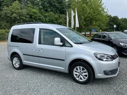 Silber Gebraucht 2014 VW Caddy Comfortline Van / Kleinbus | 14.390 €