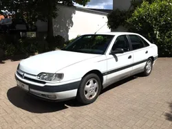 Weiß Gebraucht 1993 Renault Safrane Kleinwagen | 4.950 €