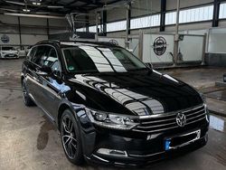 Schwarz Gebraucht 2017 VW Passat Comfortline Kombi | 17.999 € (Fairer Preis)