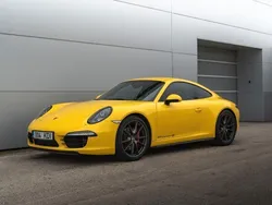 Gelb Gebraucht 2013 Porsche 911 Carrera 4S | 95.200 €