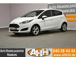 Weiß Gebraucht 2014 Ford Fiesta Kleinwagen | 7.990 € (Fairer Preis)