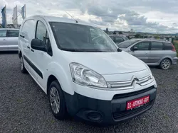 Weiß Gebraucht 2014 Citroën Berlingo Van / Kleinbus | 6.401 € (Etwas zu teuer)