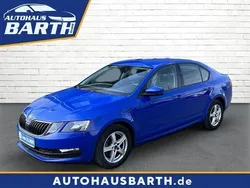 Blau Gebraucht 2019 Skoda Octavia Ambition Limousine | 14.290 € (Fairer Preis)