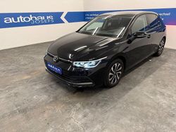 Schwarz Gebraucht 2022 VW Golf VIII Active Limousine | 25.500 € (Fairer Preis)