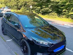 Schwarz Gebraucht 2017 Ford Focus ST Kombi | 16.800 € (Fairer Preis)